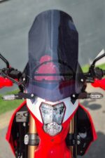 Honda CRF250L füme tur camı siperlik 2023 2024 2025 uyumlu ön görünüş yakın