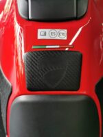 Ducati Multistrada V4 2021 ve Sonrası Karbon Tank ve Diz Pedleri - Görsel 6